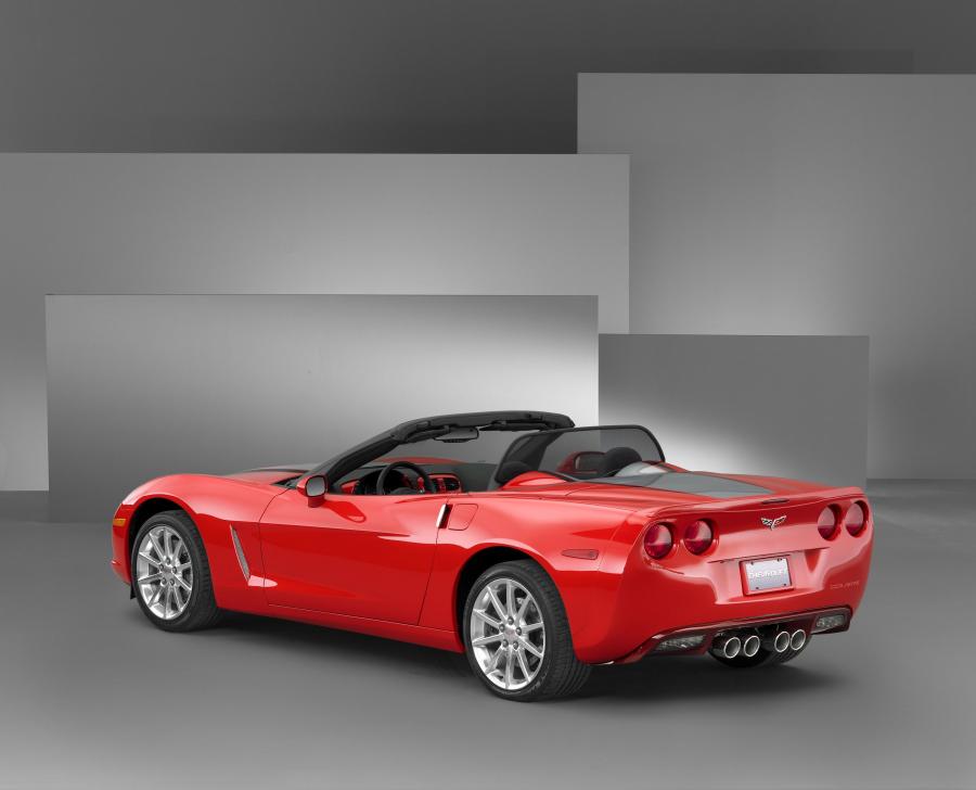  Chevrolet Corvette 2005 года  (фото 74 из 182)